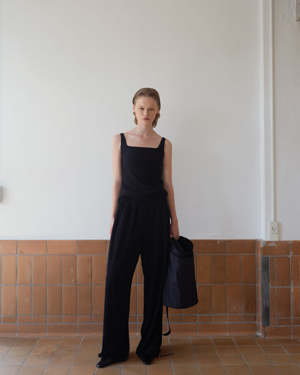 LOYTO STORE｜【BIRROT（ビロット）】LAY2 ノースリーブトップス