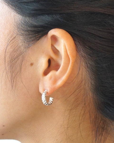 LOYTO STORE｜【NINA&JULES(ニナ・エ・ジュール)】ツイストシックフープ