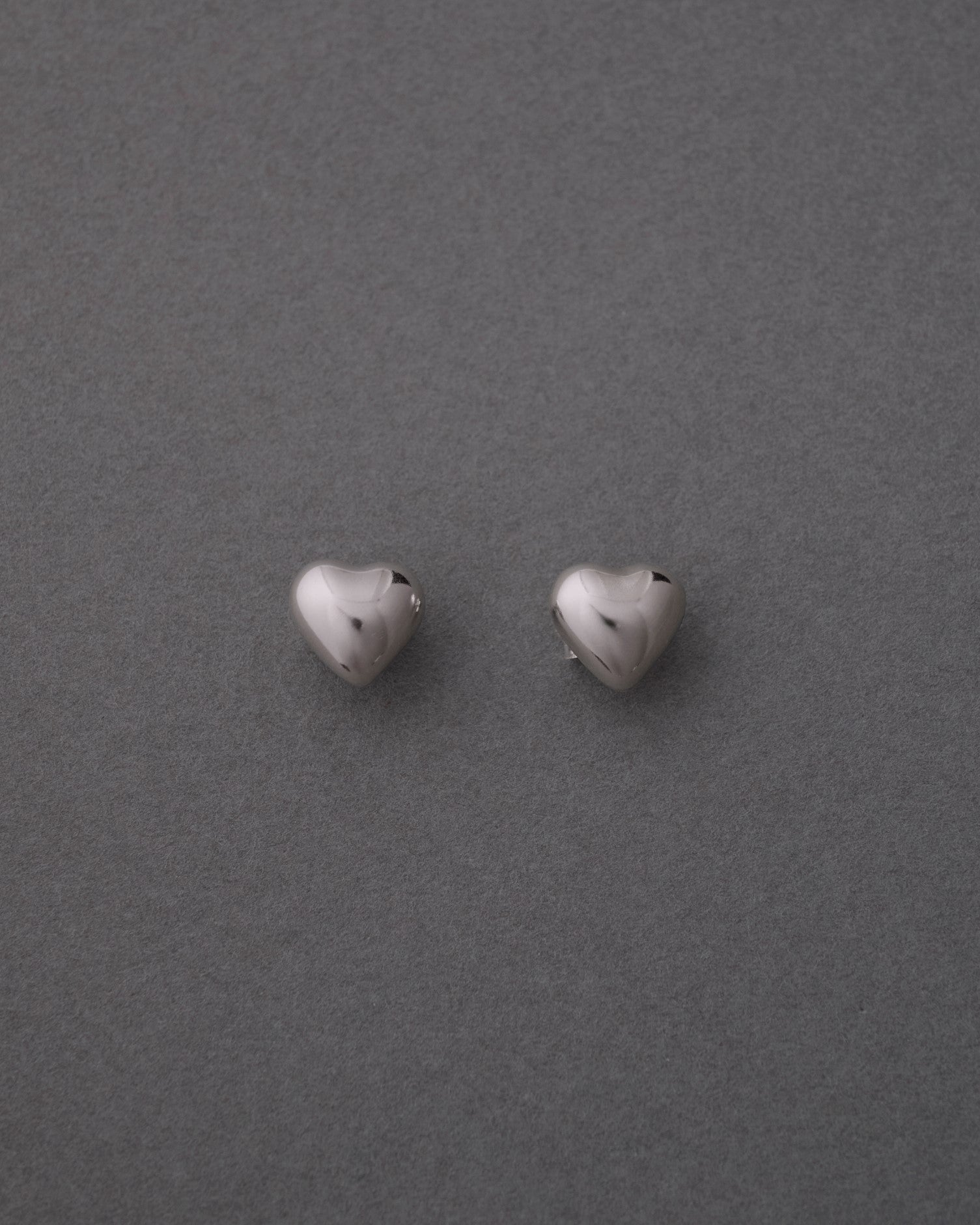 NINA&JULES ニナエジュール Petit Heart ハート ミニ ピアス NINA&JULES ニナエジュール Petit Heart プチ ハート ミニ
