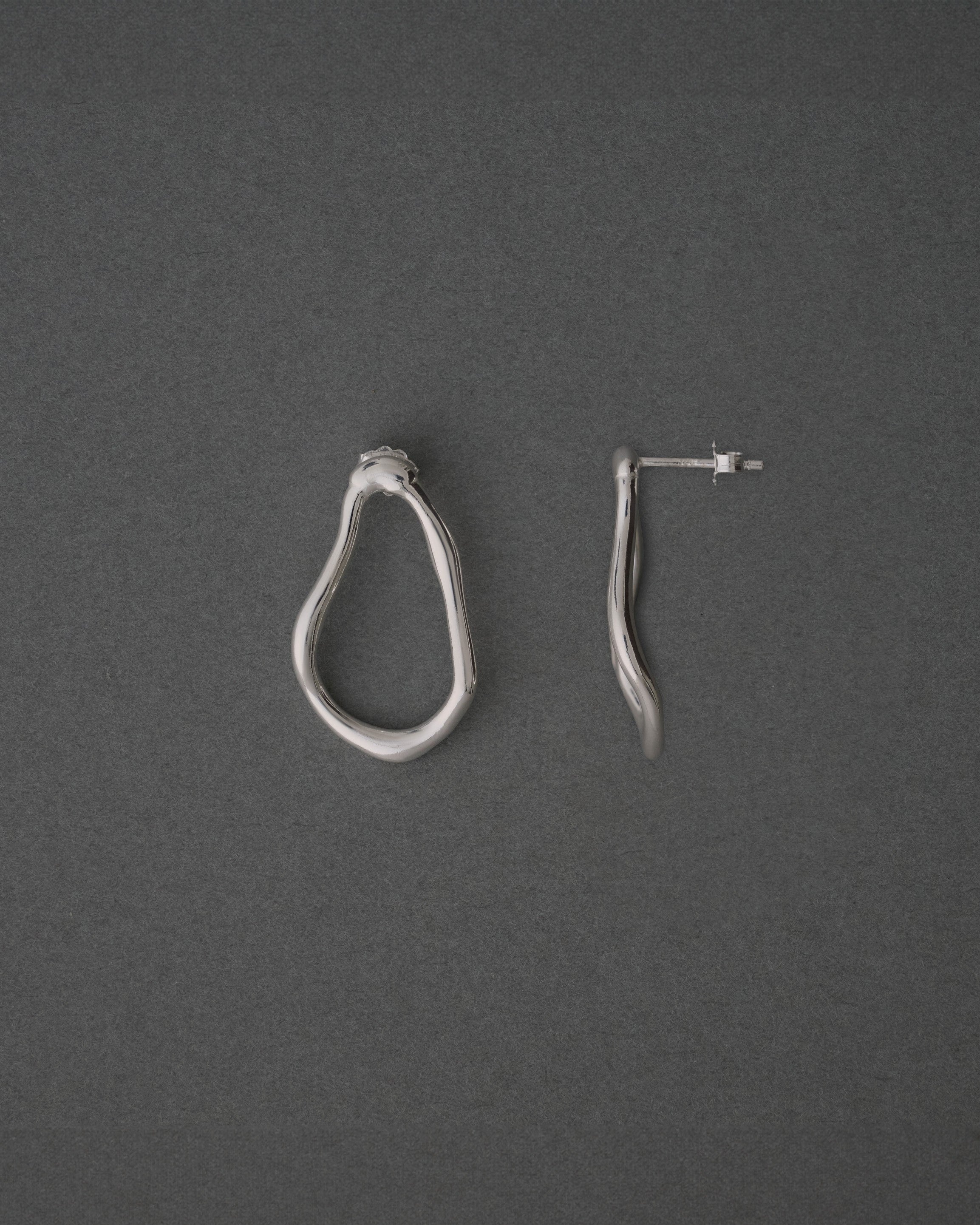 web限定セール LOYTO STORE｜【NINA&JULES(ニナ・エ・ジュール)】オイスターピアス アクセサリー