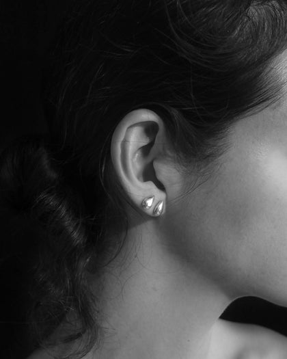 Nina&Jules シルバー ティアドロップ ダングルピアス LOYTO STORE｜【NINA&JULES(ニナ・エ・ジュール)】ドロップ